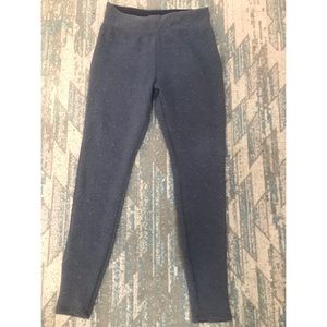 Blue quilted leggings